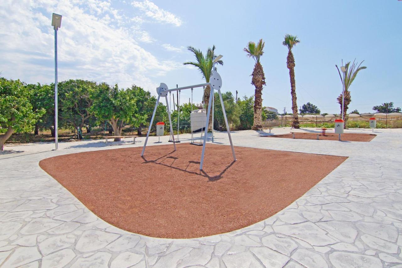Villa Caren Paralimni Luaran gambar